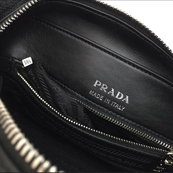 Prada diagramme Cross body handbag - Picture 2 of 4